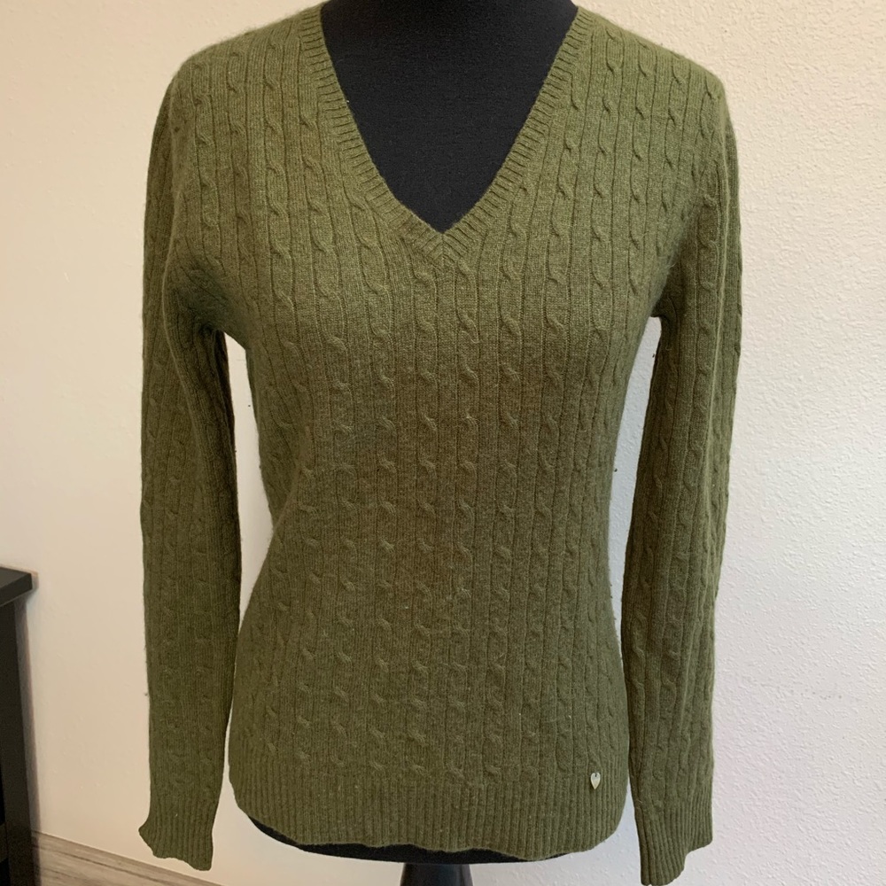 Cashmere sweater cable knit olive green
